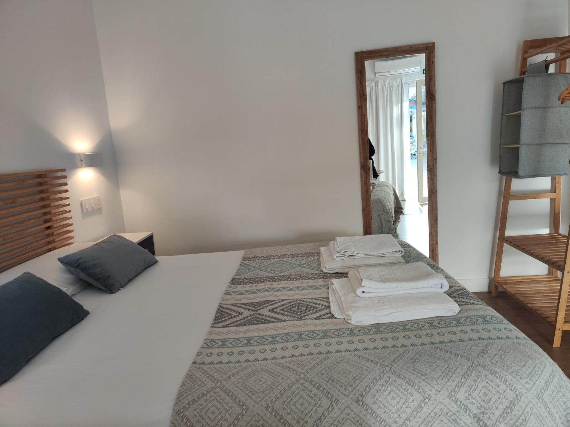 Apartamentos Atenea Jerte Luaran gambar
